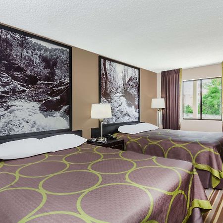 Super 8 By Wyndham Monteagle Tn Motel Екстериор снимка