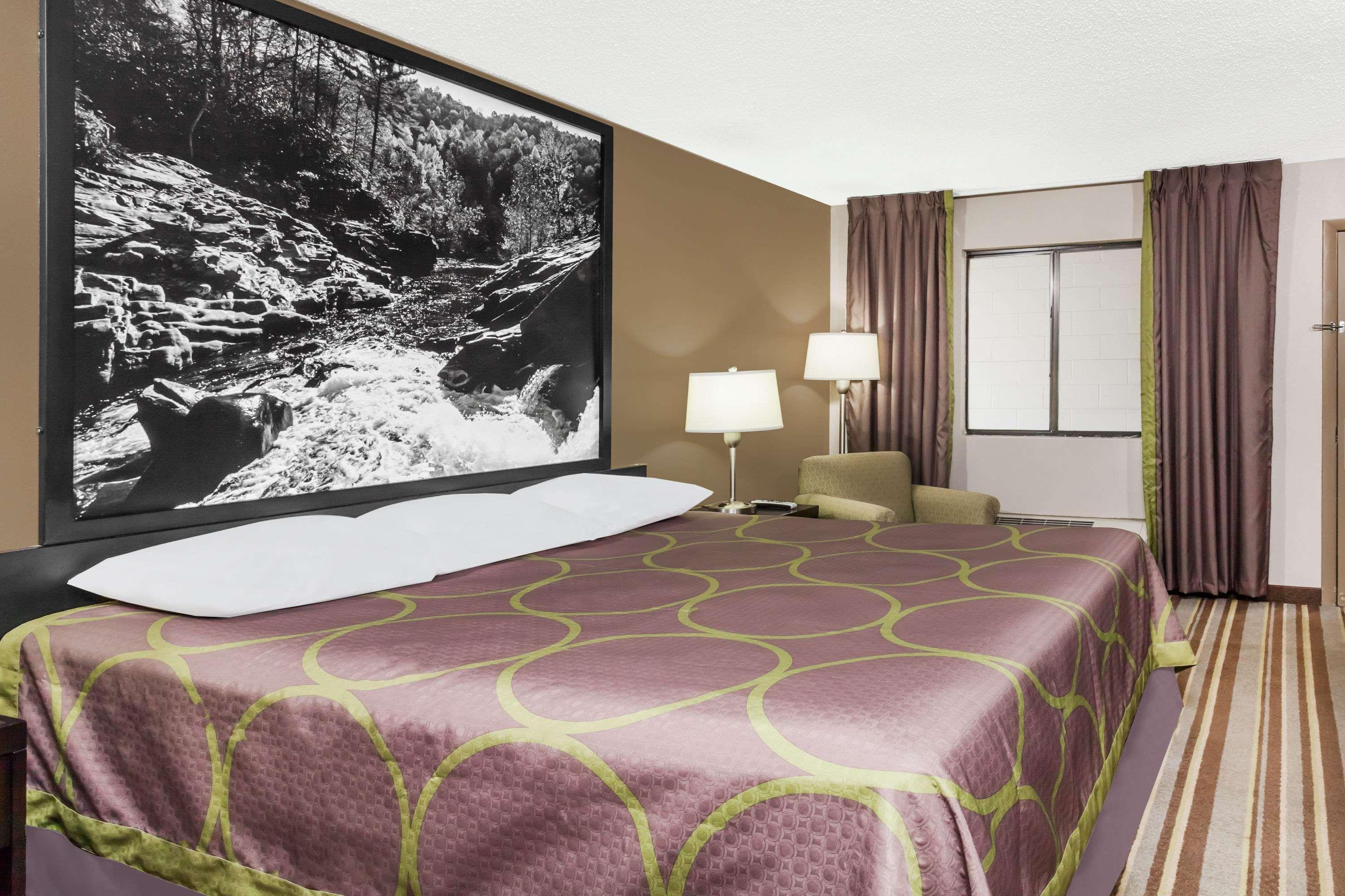 Super 8 By Wyndham Monteagle Tn Motel Екстериор снимка